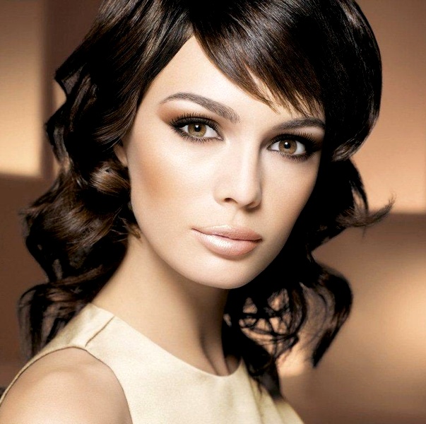 макияж нюдовый для брюнеток